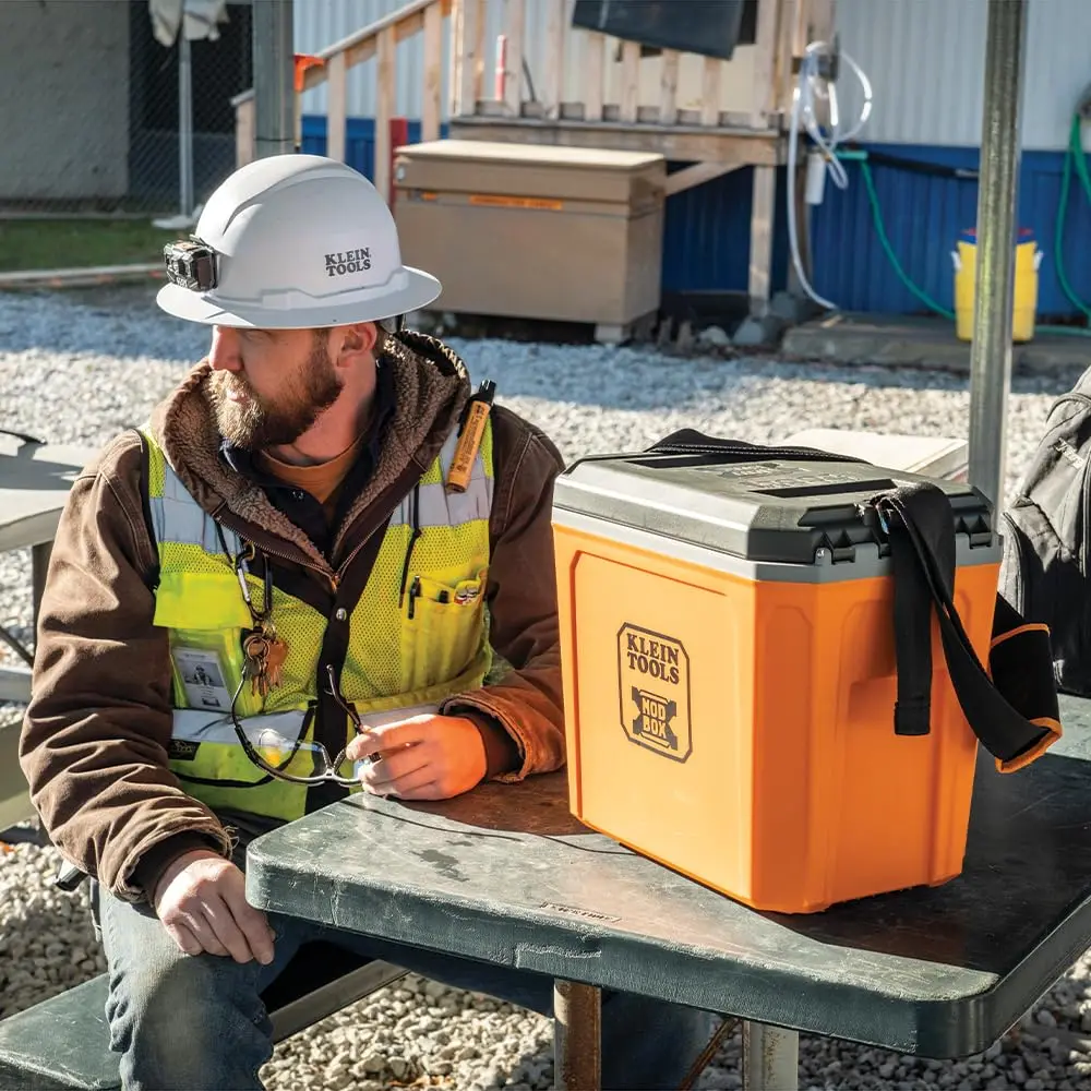 62204Mb Modbox Cooler, 17-Quart Insulated Cooler, Holds 24 Cans, Keeps Cool 30 Hours, Connects To Modbox Mobile Workstation