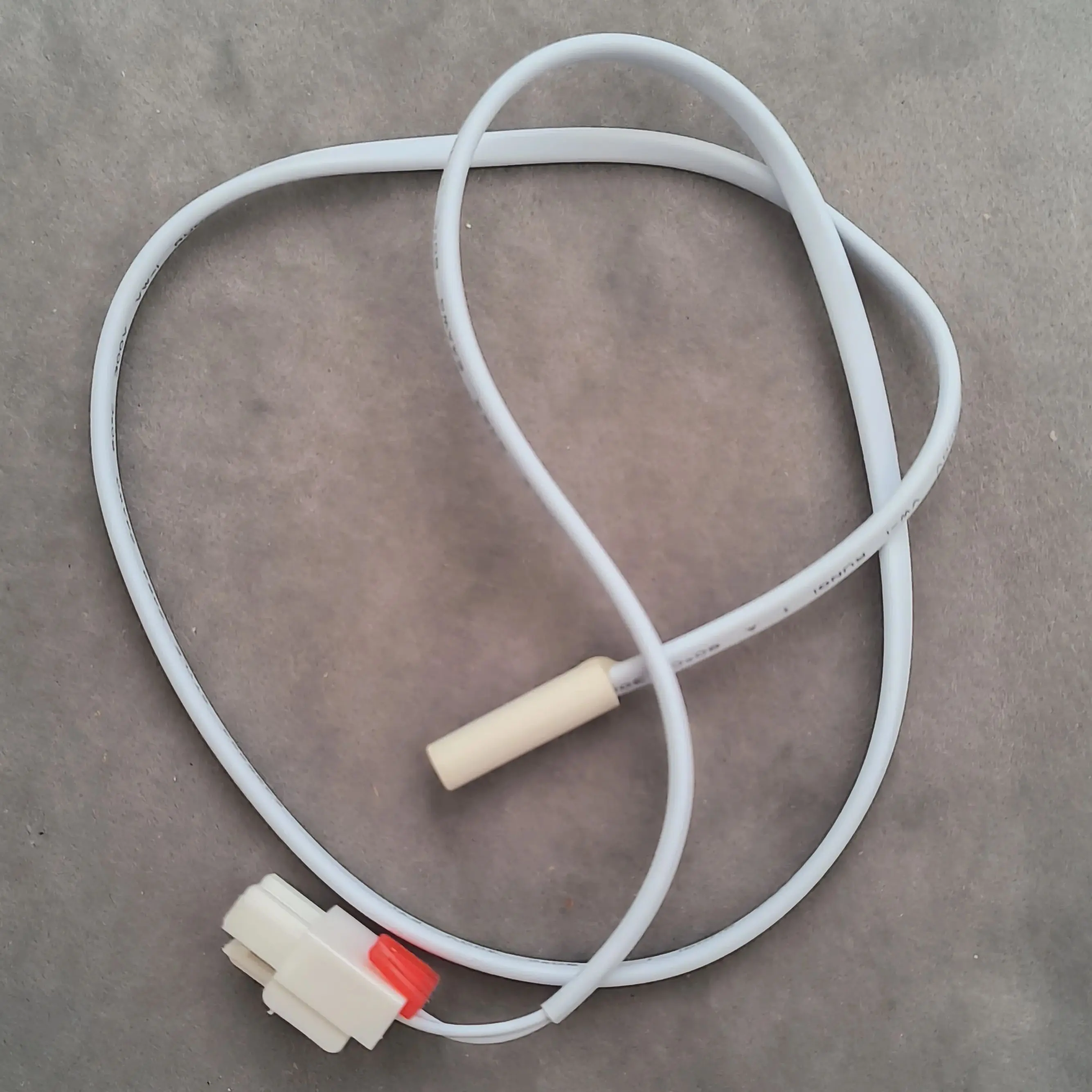 

Датчик температуры и обнаружения инея для холодильника Whirlpool, длина 73 см