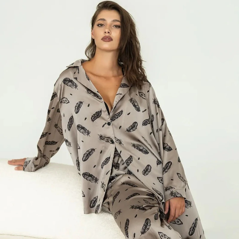 2025 Autumn New Style Pine Fashion Printed Long Sleeve Top and Pants Home Two Piece Set for Women