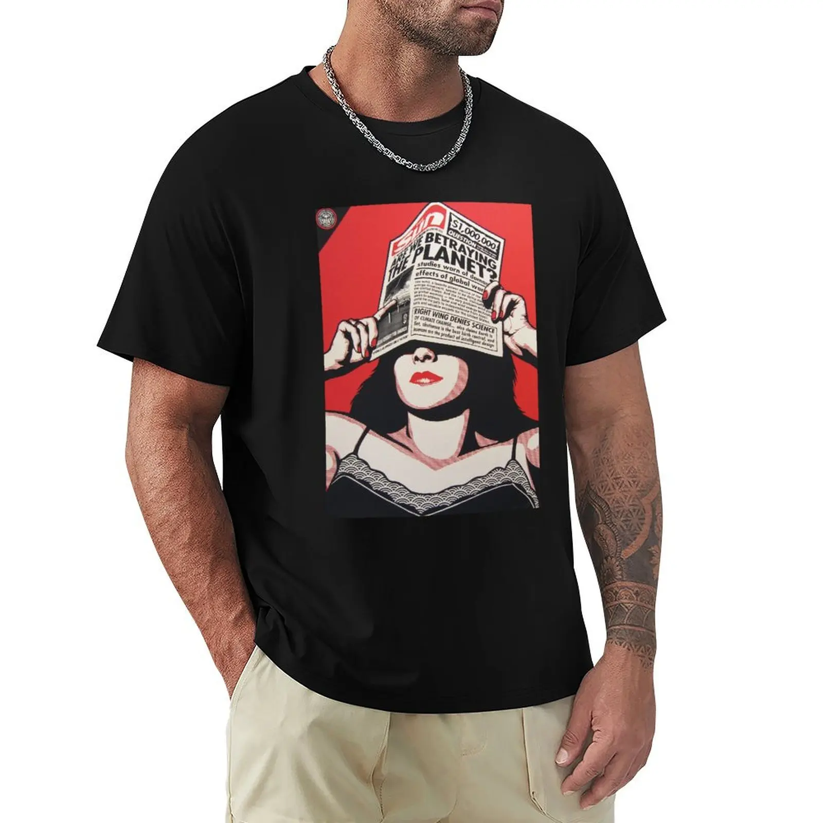 Art by Shepard Fairey, Shepard Fairey Art urbain T-Shirt Large Size Loose Casual Tee