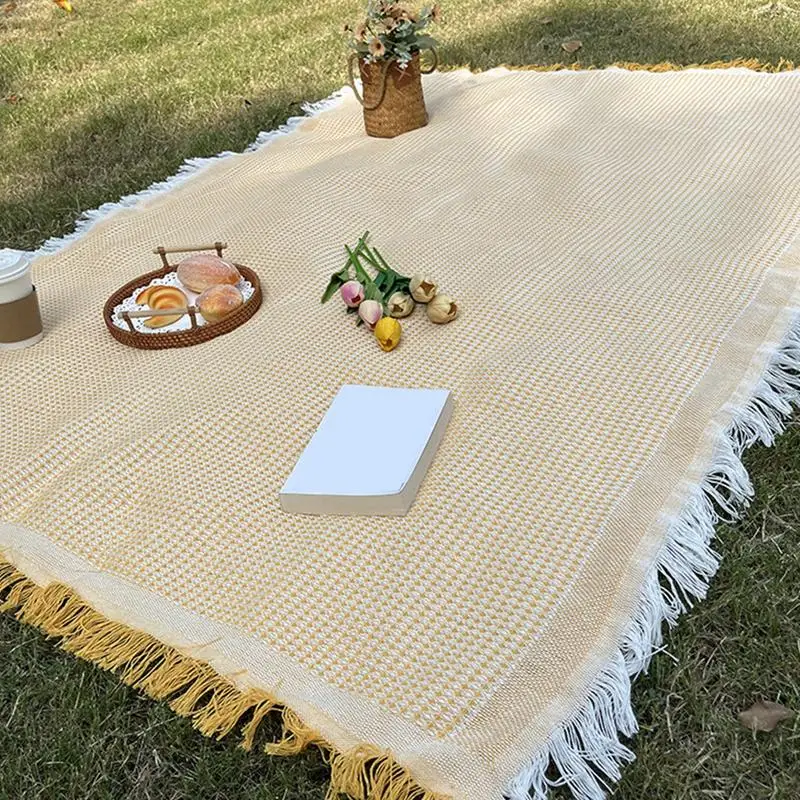 

Picnic Mat Camping Blankets For Sleeping Portable Family Grass Play Mats for Lunch Travel Music Festivals Hiking Park Lawn