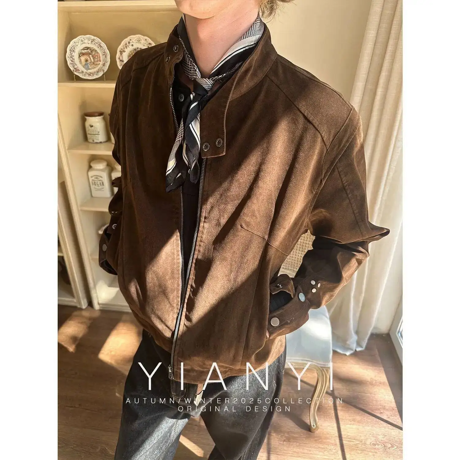 Kurtka męska 2025 Jesień Zima Kurtka z zamszu Retro Niszowa Ekskluzywna Vintage Stójka Zapinana na zamek Odzież wierzchnia