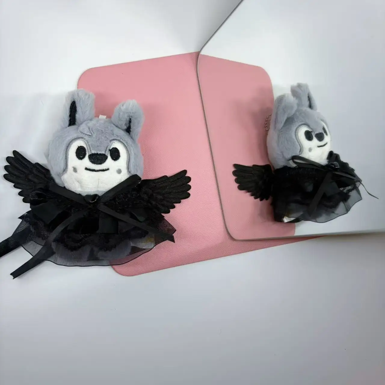 SKZOO الضالة الاطفال المفاتيح SKZ الملاك والشيطان الكلاسيكية أبيض وأسود اللون مهرجان جو قلادة الأطفال الكبار هدية قلادة #6