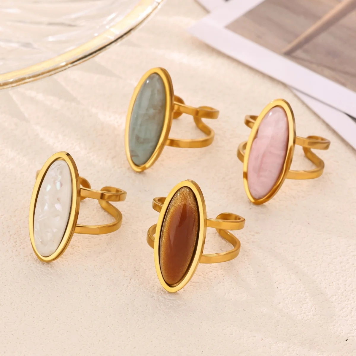 Women's Vintage Oval Resin Adjustable Ring