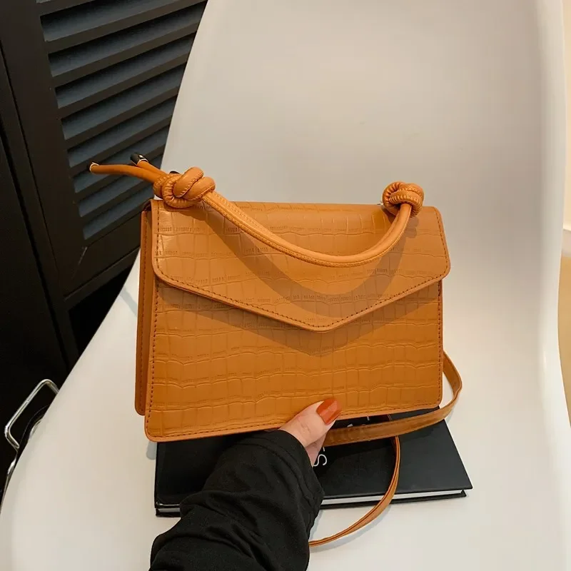 Solid color texture shoulder commuting small square bag, stone pattern small bag