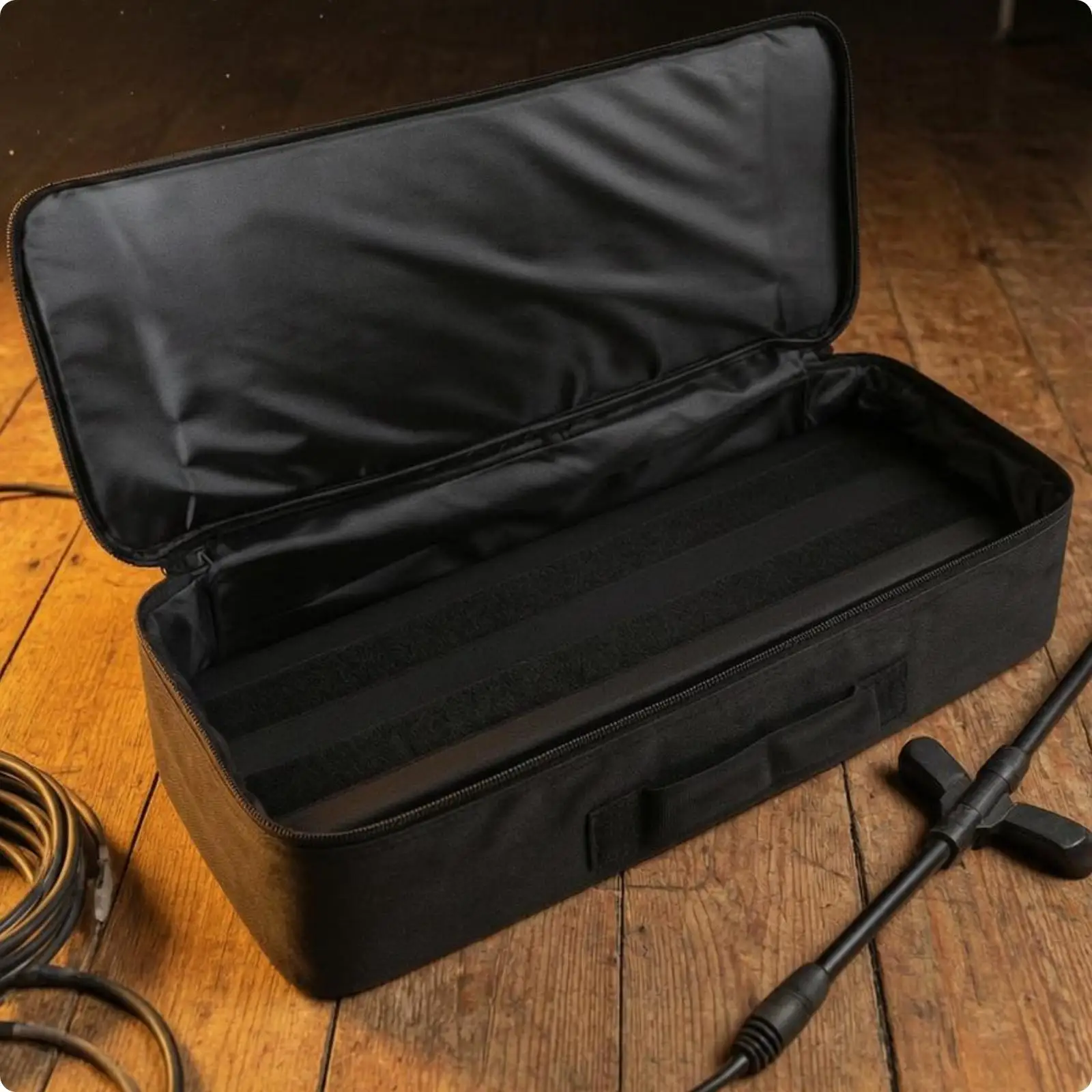 Guitar Pedal Board Zippered Effects Pedal Board Padded Pedalboard Carry Case for Guitarists, Instrumentalists No.3 Black