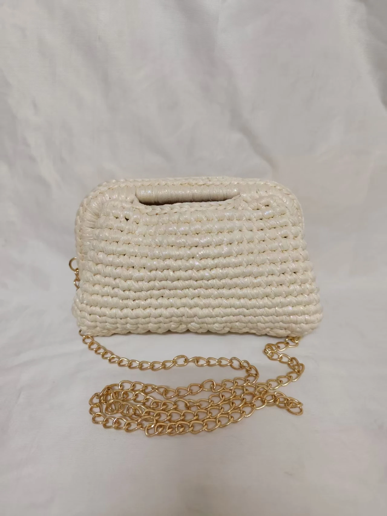 

Yiwu Yingzi Handmade Iridescent Beige Crossbody Bag Top-Handle Chain Purse for Women Daily Casual
