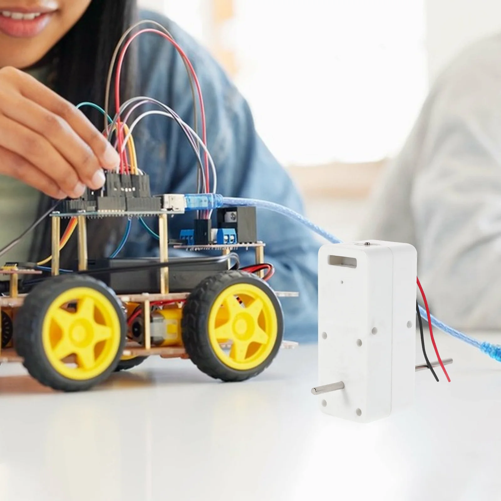 

130 Редукторная коробка, высокая эффективность для радиоуправляемого автомобиля, лодки, пластиковые шестерни, монтажный кронштейн, мотор-редуктор, медленно вращающийся двигатель