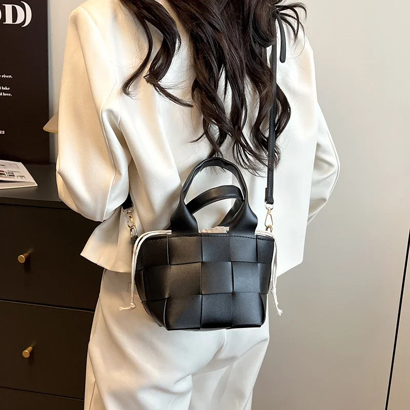 

Square Satchel Diaper Bag For Women Luxury Leather Crossbody Bag Vintage Minimalist Tote Designer Large Capacity Elegant