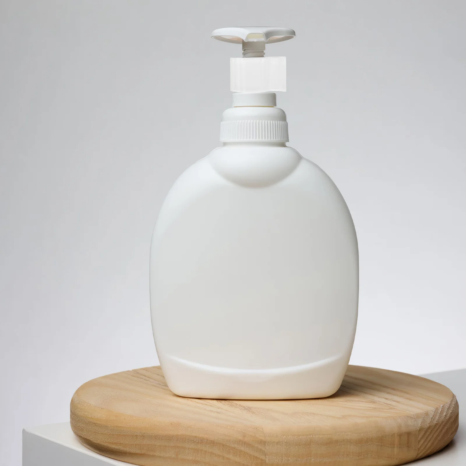 50 قطعة مزيل ماكياج السفر زجاجة مانعة للتسرب البلاستيك مضخة كليب المدمجة التطهير النفط الحاويات موزع شامبو قفل مشبك #1