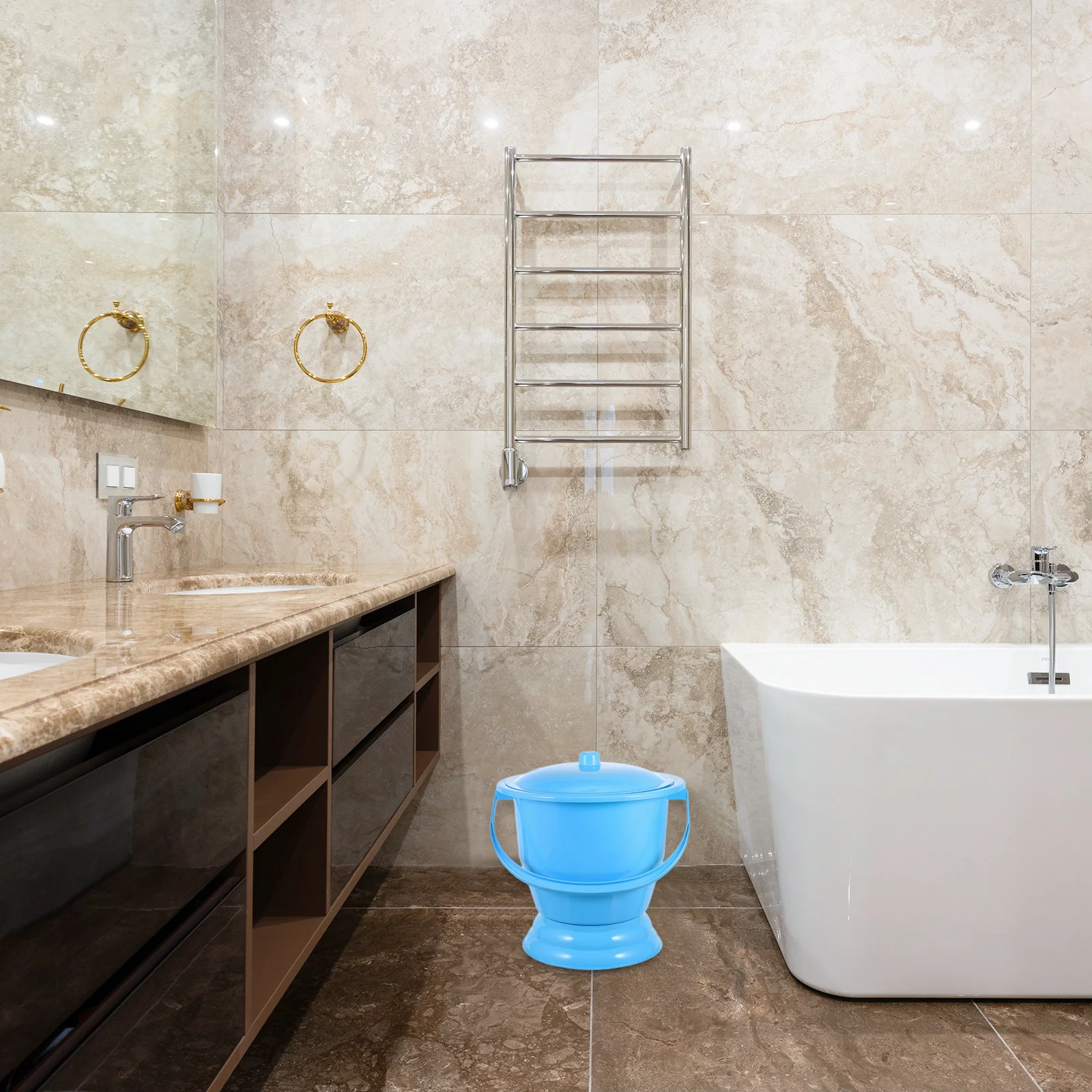 Botol Urinal Dewasa dari Plastik Ringan dengan Tutup Tertutup Rapat, Portabel dan Praktis untuk Anak-anak dan Lansia