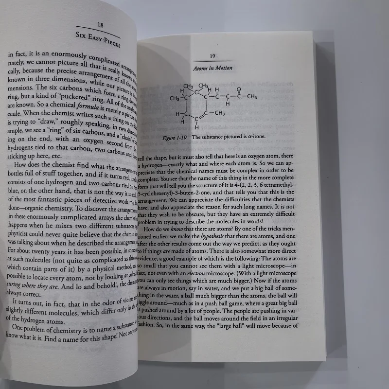 Six Easy Pieces: Feynman Essentials of Physics Explained English Reading Book