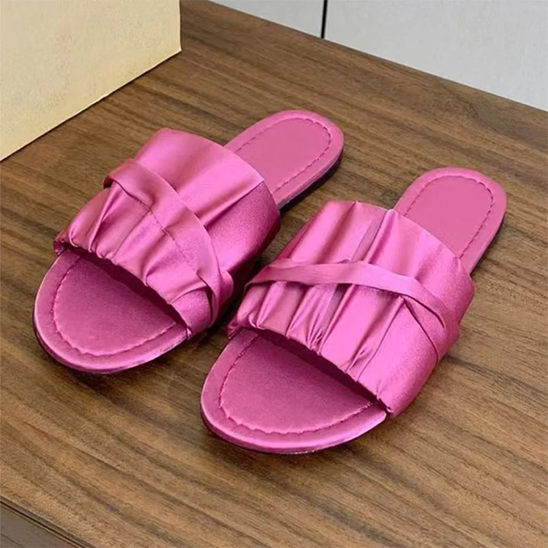 

Летние женские атласные плиссированные туфли-лодочки для женщин, повседневные праздничные шлепанцы с открытым носком на плоской подошве, удобные женские тапочки на открытом воздухе