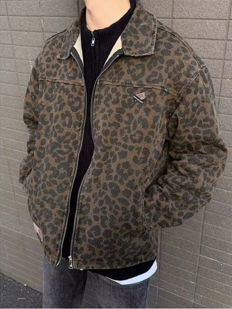 

Men's Vintage Leopard Print Denim Jacket Cleanfit Utility Coat for Spring Autumn Retro Zipper Casual Baseball Outerwear