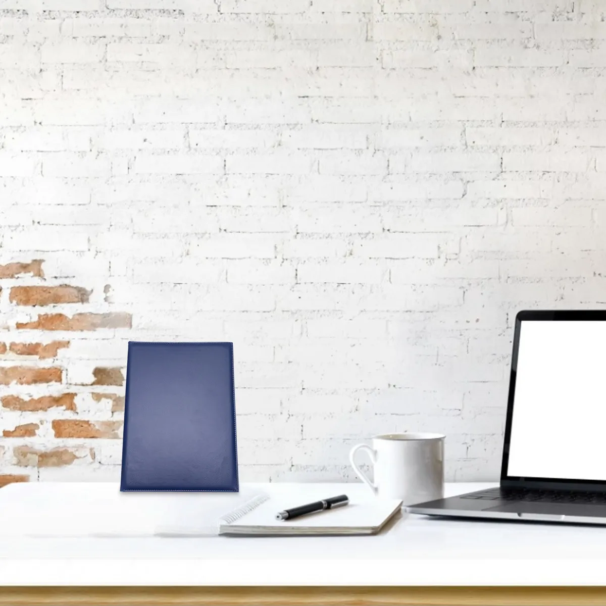 

Папка-обложка для сертификатов А4 из искусственной кожи, с мягкой подкладкой, горизонтальная, защитная, для дипломов, наград, деловых достижений, синяя