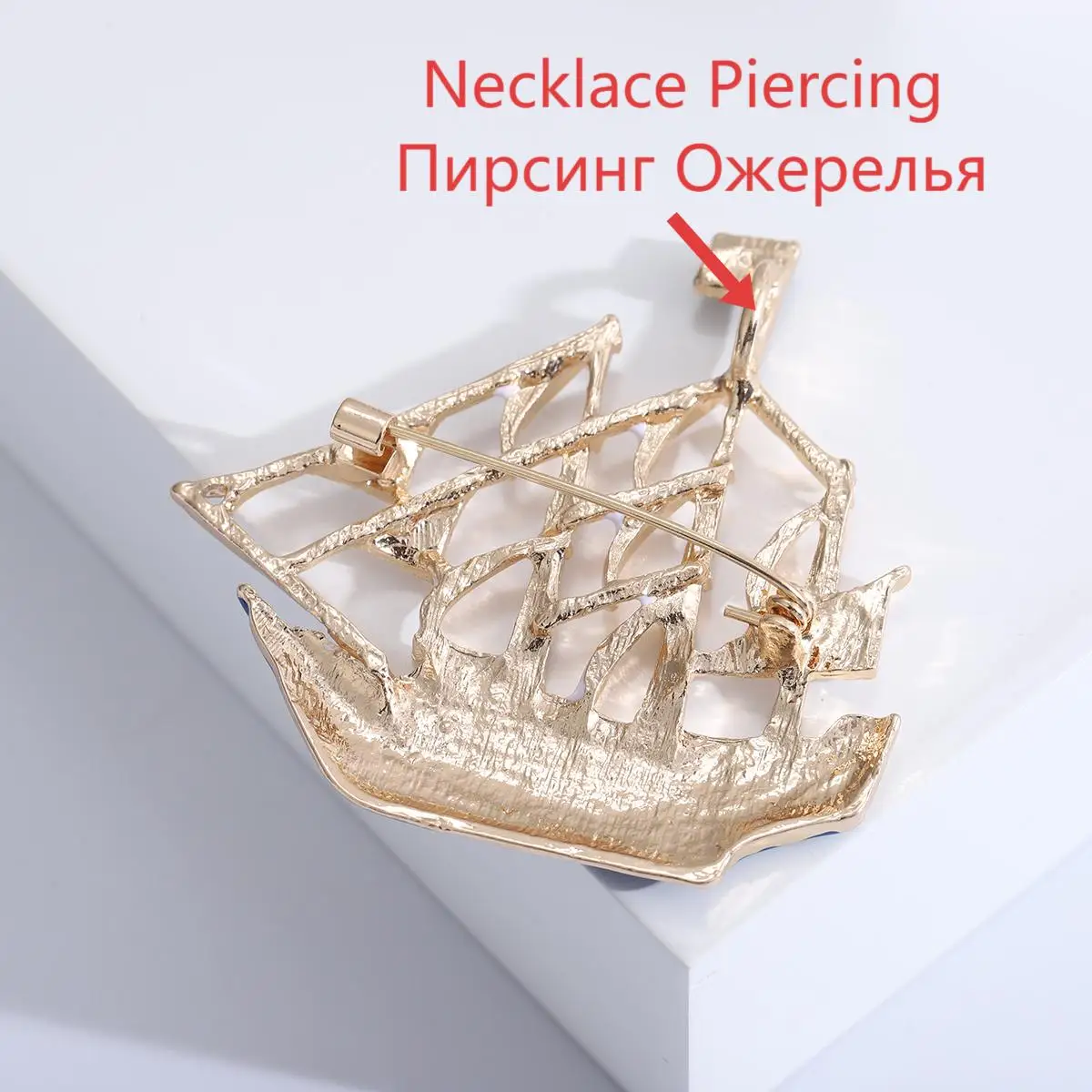 Beaut&Berry Enamel Sailboat Brooches for Women Unisex Boat Pins Casual Party Accessories New Luxury Gifts Friends Decoration