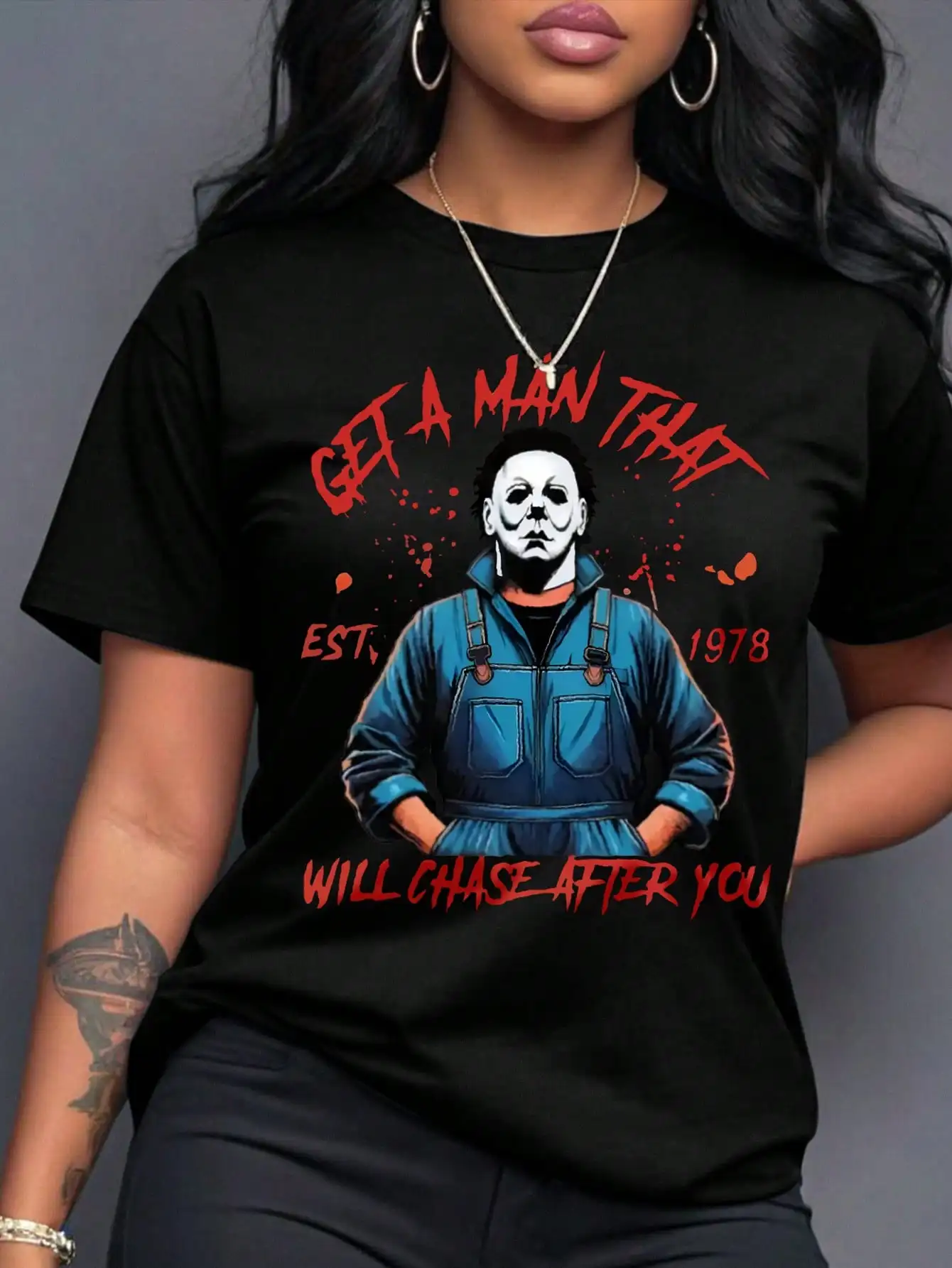 

Женская футболка с принтом на Хэллоуин с изображением Майкла Майерса, надпись «Get a Man That Will Chase After You», Est. 1978