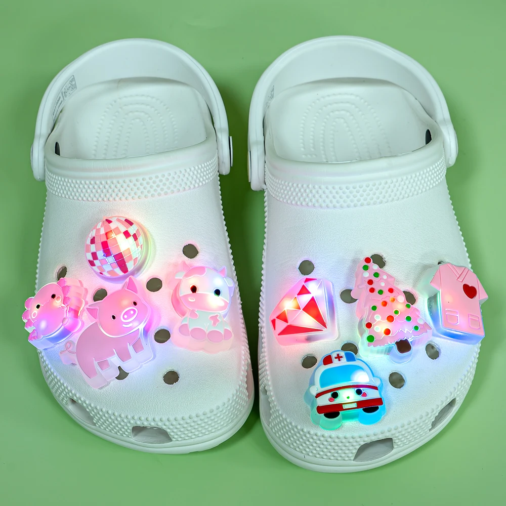 1/5 stücke LED Pins für Kind Tier Einhorn Ente Gamepad Beleuchtete Schuh Charms Zubehör Junge Mädchen Rosa Dekorationen schnalle Ornament – Detail 7