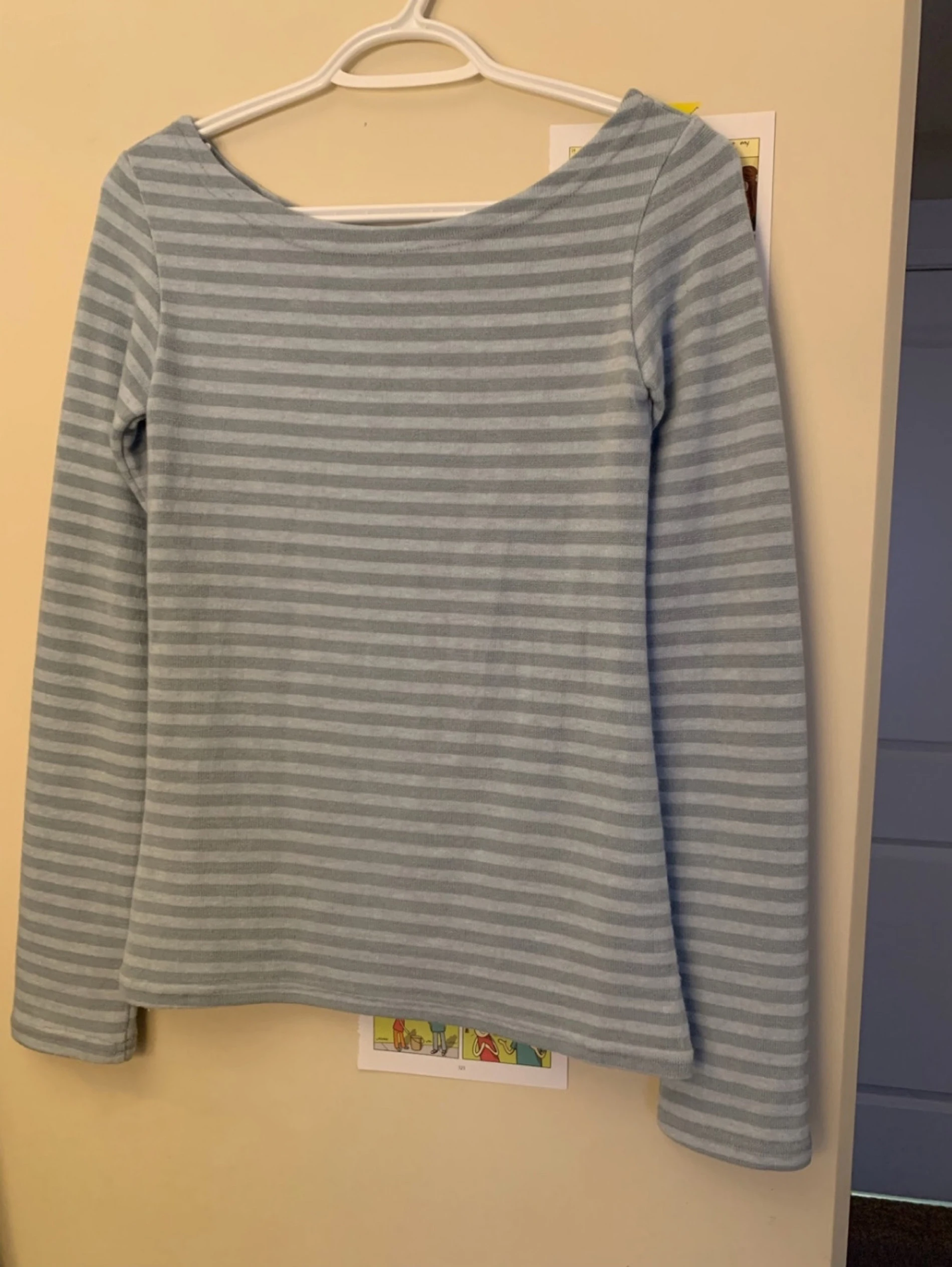 As show-Knitted