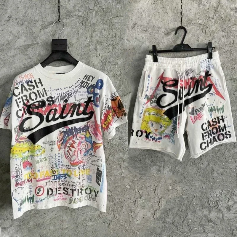 Oversized 1:1 Quality Cartoon Graffiti Print Saint Shorts Set Vinatge Street Washed Old Casual Men Women Short Sleeve Tshirts