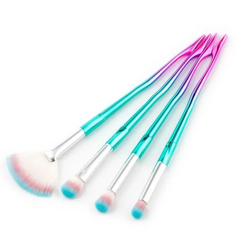 4Pcs/Set Professional Makeup Brushes Foundation Power Eyeshadow Contour Eye Beauty Make Up Tool Brush Kit