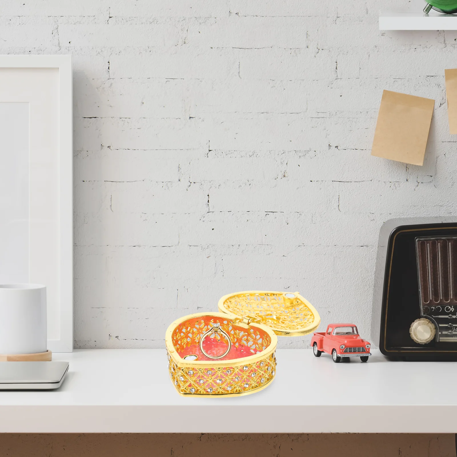 Heart-Shaped Earring Case Exquisite Necklace Box Jewelry Storage Supply Bedroom Living Room Dormitory Decorative Organizer