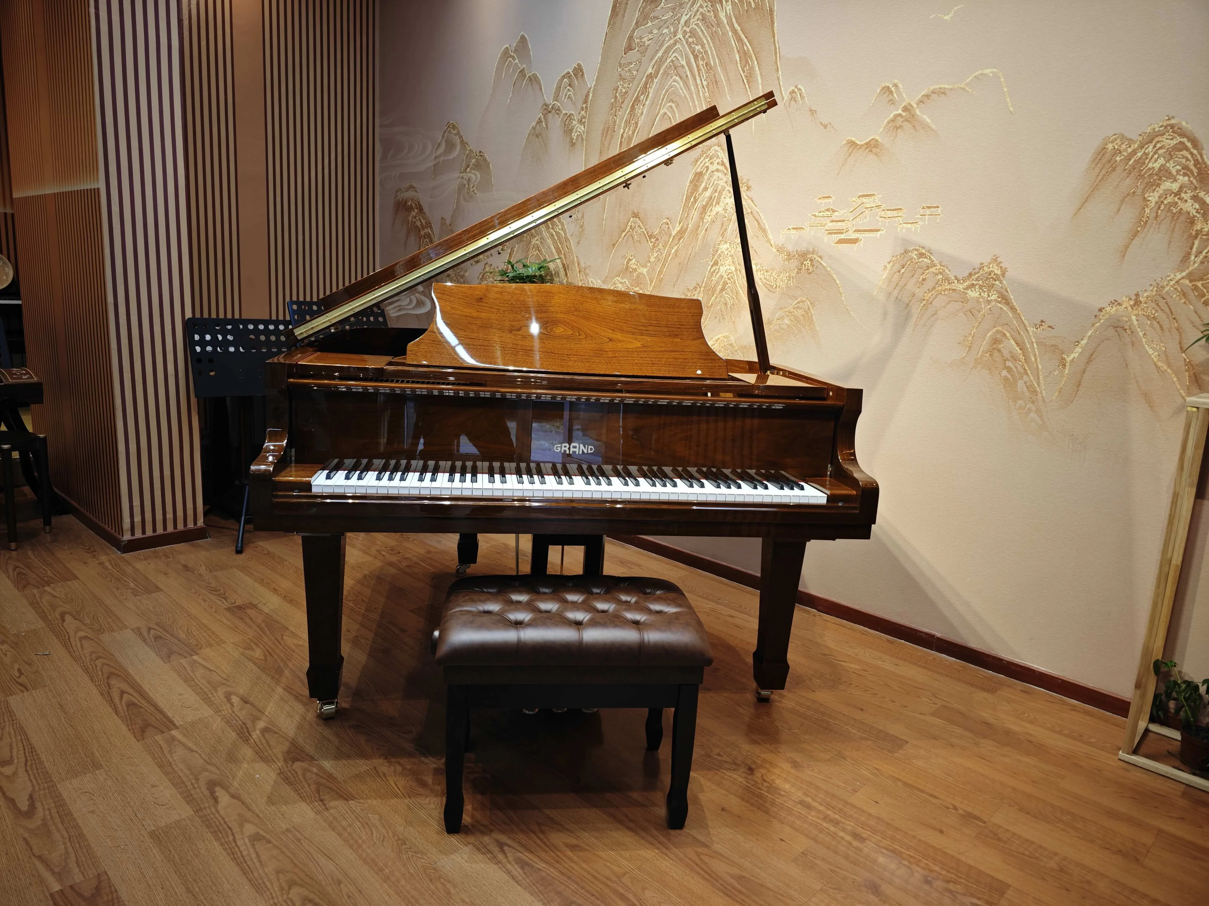 Hooqu 2025 مخصص 88 مفاتيح 152 سنتيمتر خشب الساج الخشبي الميكانيكية الطفل الكبير البيانو الساخن بيع البيانو الزخرفية الكبرى