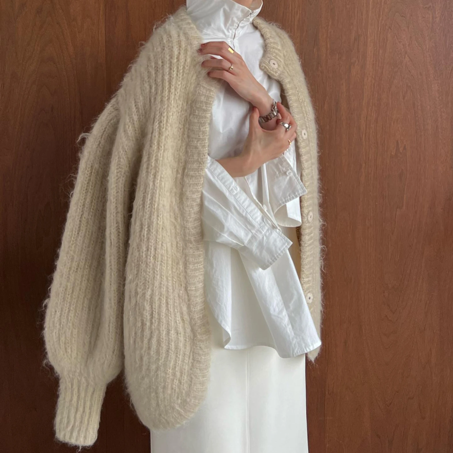 

Women Pullover Solid Color Gentle Long Puffy Alpaca Wool Sweater Knitted Cardigan