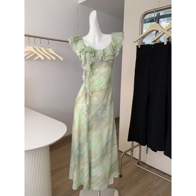 French Green Floral Print Summer 2026New Style Beach Vacation Sleeveless Waist-Cinched Long Dress O-Neck Gauzy Skirt for Women