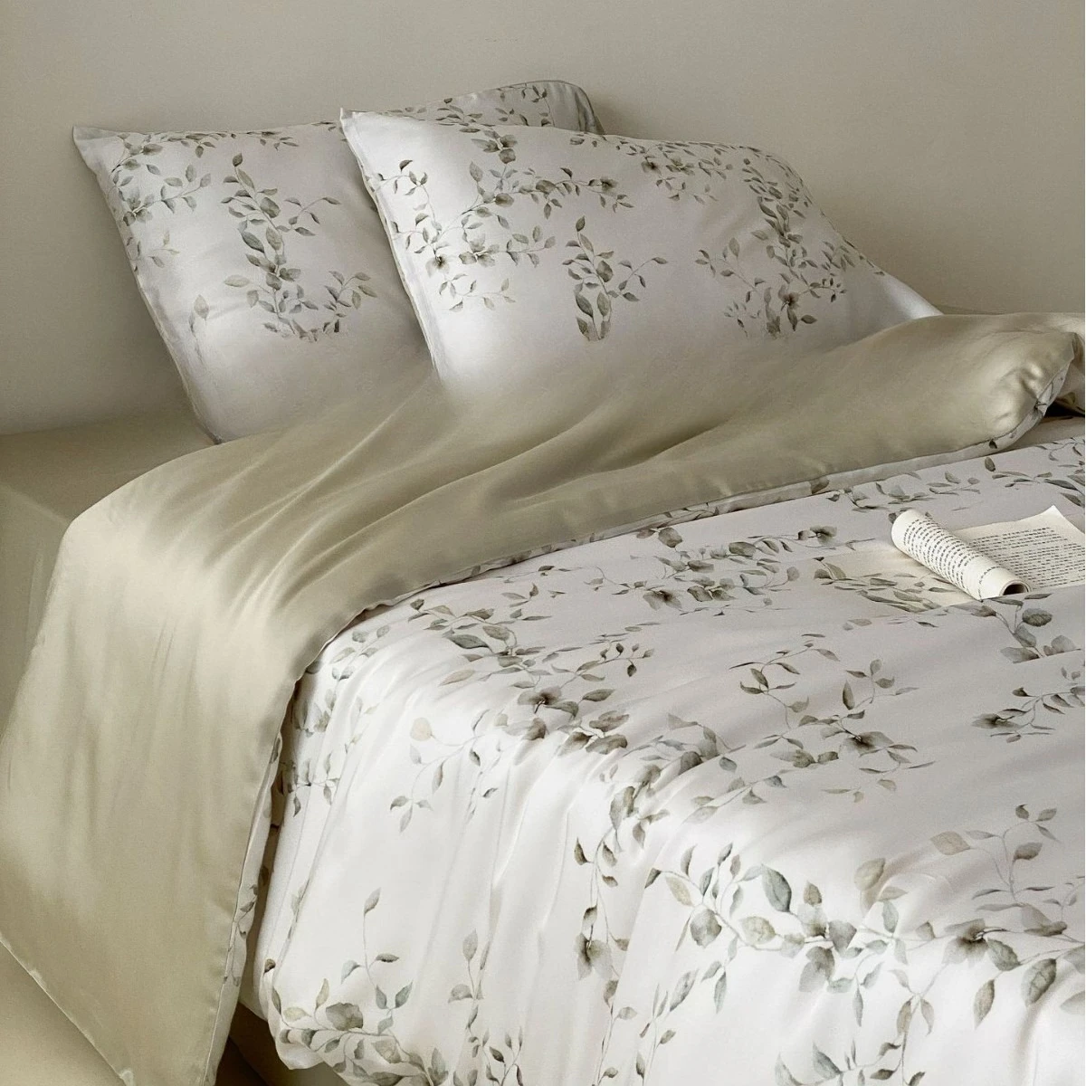 

Customizable twilight soft, tencel cotton spring and summer simple fresh printing four-piece bedding