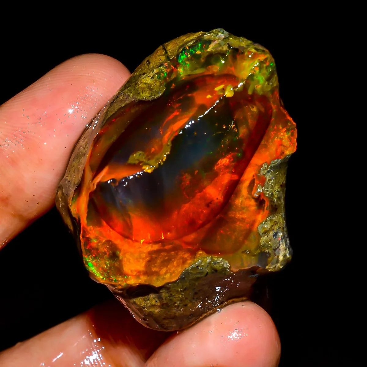 Natural Ethiopian Welo Opal Rough 25-80CT Big Fire Opal Loose Stone Play Of Color Collector Randomly Selected One