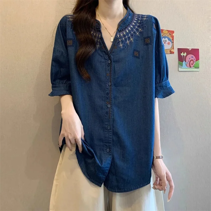 

Ethnic Style Retro V-neck Embroidered Short Sleeved Denim Shirt Women's Denim Blouse Summer Loose Temperament Cowboy Top
