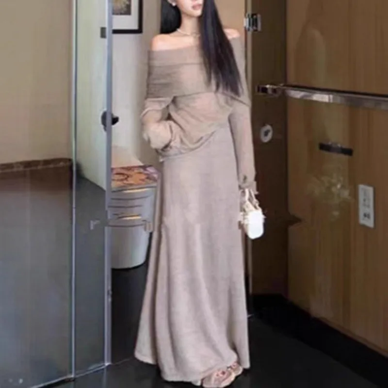 

Узкий вязаный костюм, женский корейский повседневный свободный однотонный сексуальный топ с разрезом на шее и длинными рукавами + макси-юбка с эластичной резинкой на талии, комплект из 2 предметов