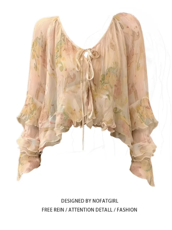 

Романтическая женская блузка большого размера с цветочным принтом, рукавами-колокол, V-образным вырезом, завязками на талии, приталенная, летняя, в корейском стиле, для повседневной носки