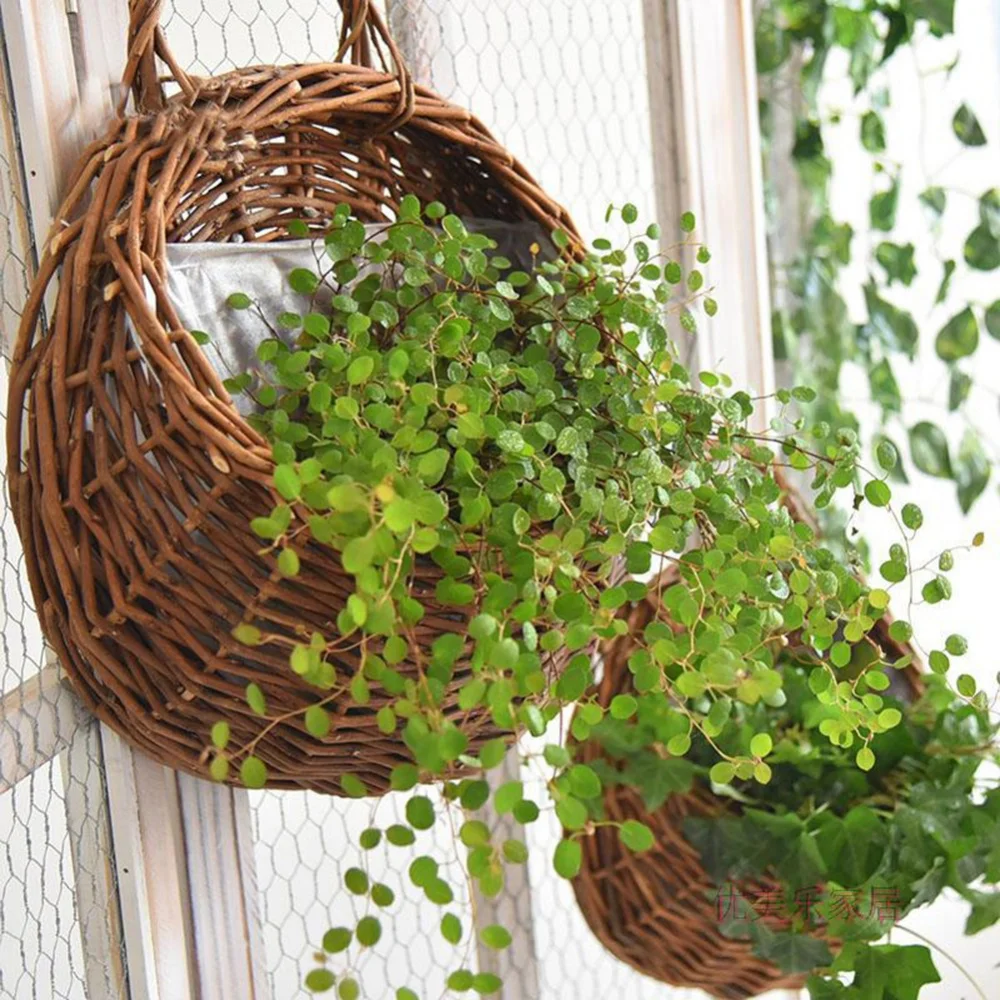 Hand Made Wicker Rattan Flower Planter Wall Hanging Wicker Rattam Basket Garden Vine Pot Plants Holder Garden Pots Wall Planter