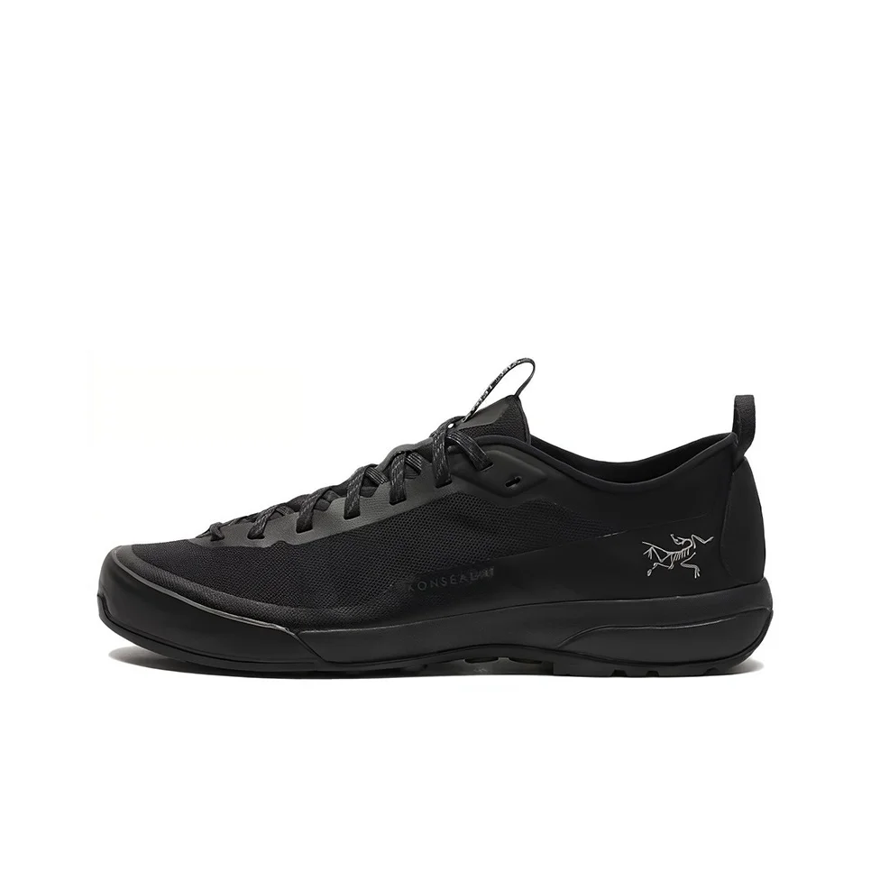

Arcteryx Konseal Lt Lightweight Mesh Slip Resistant, Waterproof, And Breathable Low top Vibram Megagrip L07297600