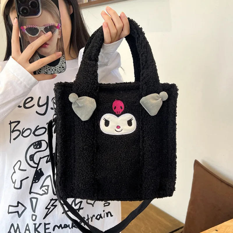 

Kawaii Cinnamorol Kuromi Plush Bag Sanrio Messenger Bag Cartoon Plush Handbag Women's Large Capacity Handbag Casual Versatile Ba