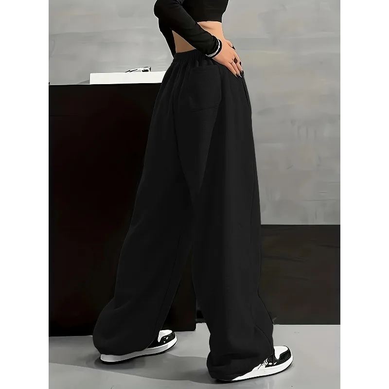 Women's solid color straight leg floor length pants are versatile, loose and wide leg pants are comfortable in autumn and winter