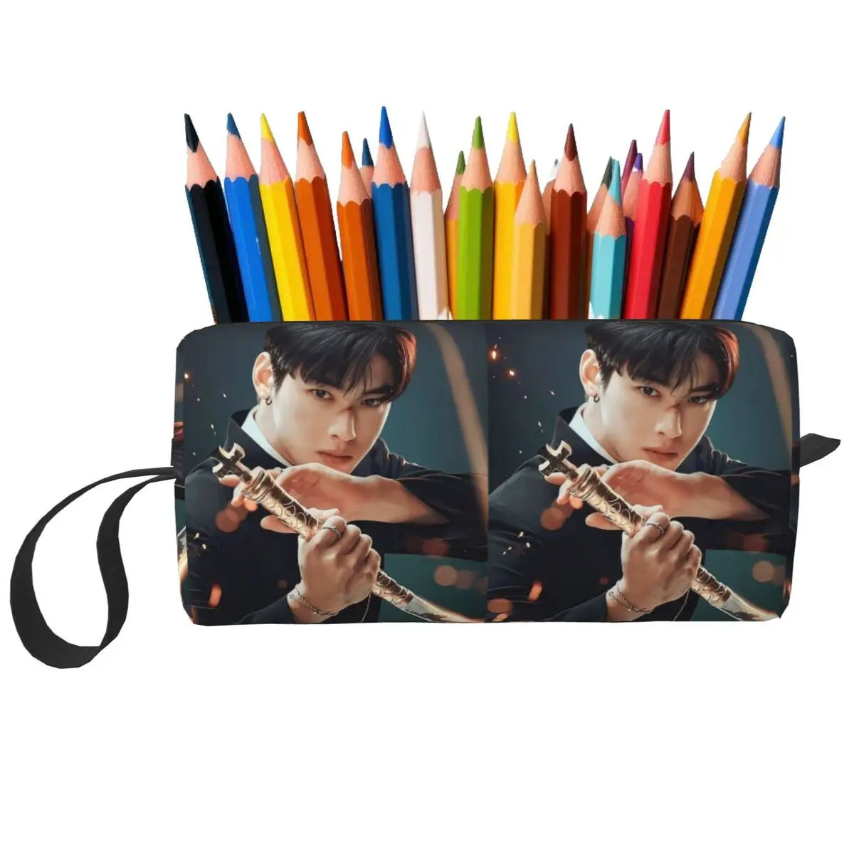 Astuccio Cha Eunwoo per studen - Stationery And Office Supply Chain recensione e prezzo