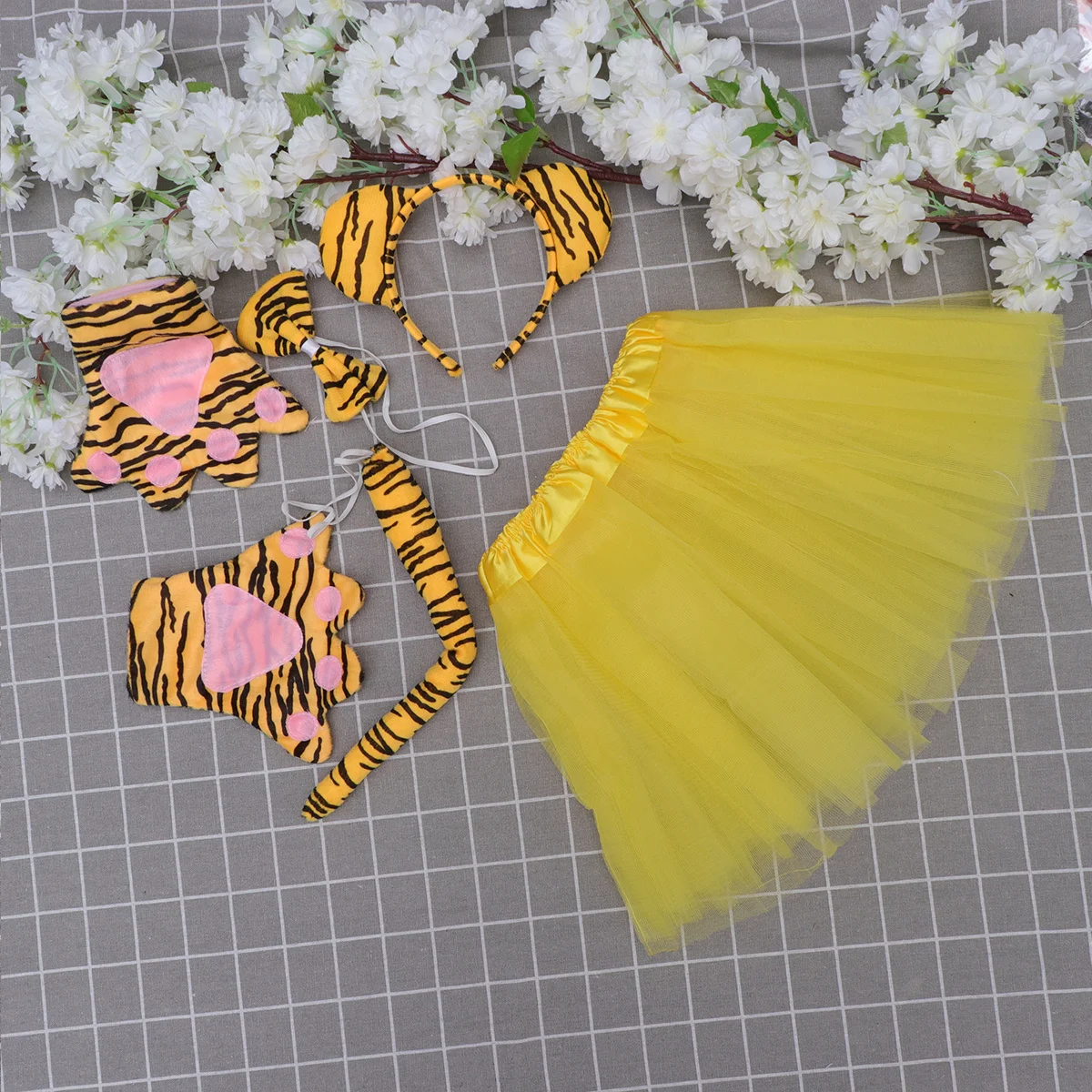 

5Pcs Tiger Theme Costume Kit Childrens Wearable Decorations Exquisite Craftsmanship Birthday Masquerade Stage Performance Party