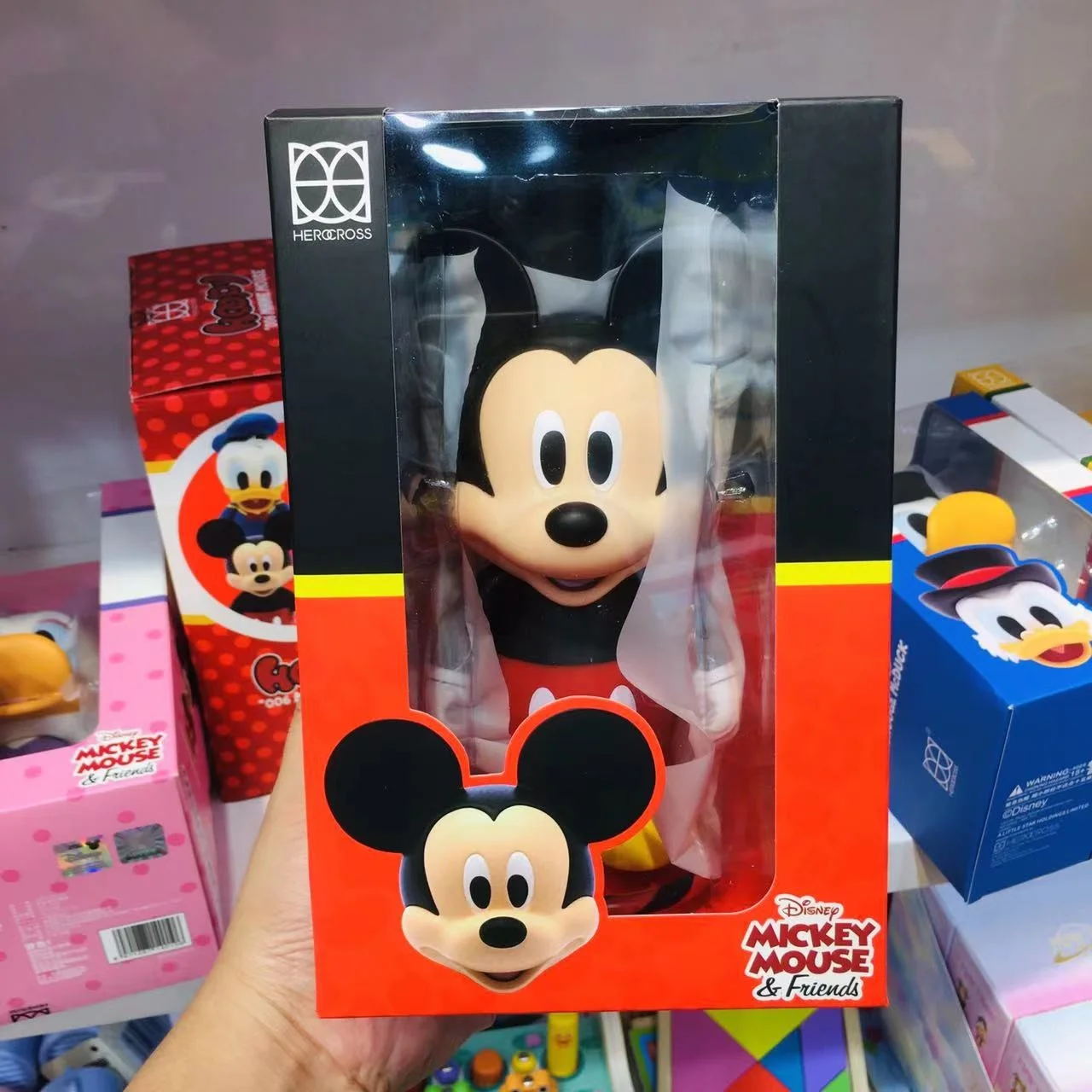 Herocross Mickey Mouse en vrienden spelen met beeldjes, kantoorornamenten, kerst- en verjaardagscadeaus voor kinderen