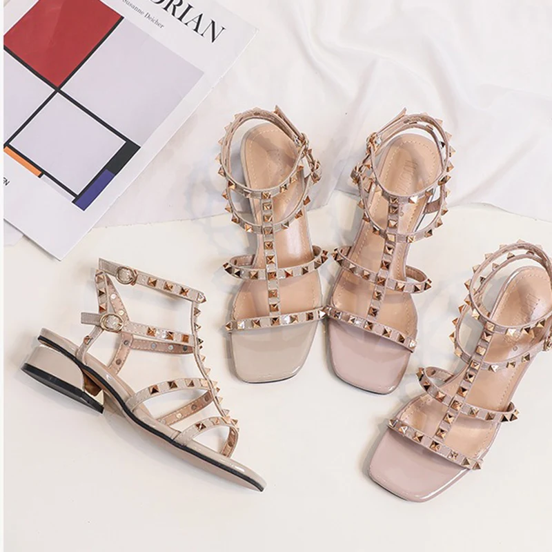 

2024 Summer Women 3.5cm Square High Heels Pumps Designer Studded Gladiators Sandals Nightclub Party Valentine Pink Cute Shoes