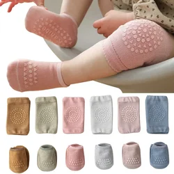 Conjunto de Calcetines antideslizantes para bebé, rodilleras de Color sólido, seguridad para gatear, Protector de rodilla para niño y niña