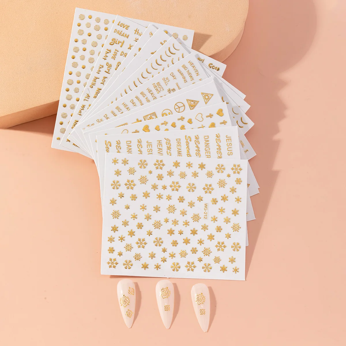 12 szt. Gotyckie Czarne Białe Złote Litery Naklejki na Paznokcie Alfabet Samoprzylepne Slidery Ozdoby do Manicure Tatuażu