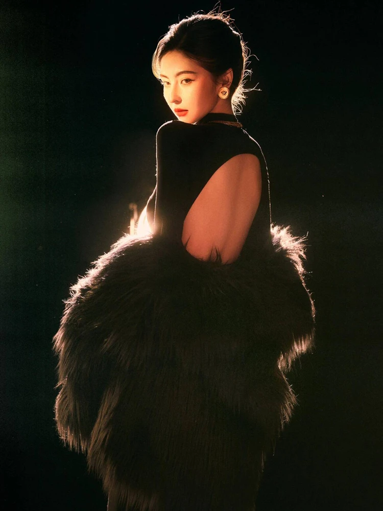 

Новая коллекция 2026: Винтажная одежда в гонконгском стиле для фотостудий. Минималистичный портретный образ. Элегантность и чувственность. Легкий стиль для девушек.