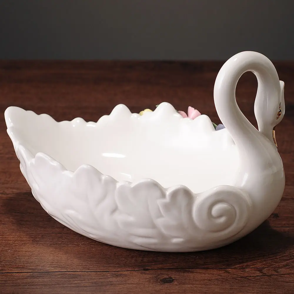 Swan Fruit Tray Creative Living Room Table Candy Storage Swan Ashtray Dry Fruit Box Wedding Gift Ceramic European Swan Ornaments