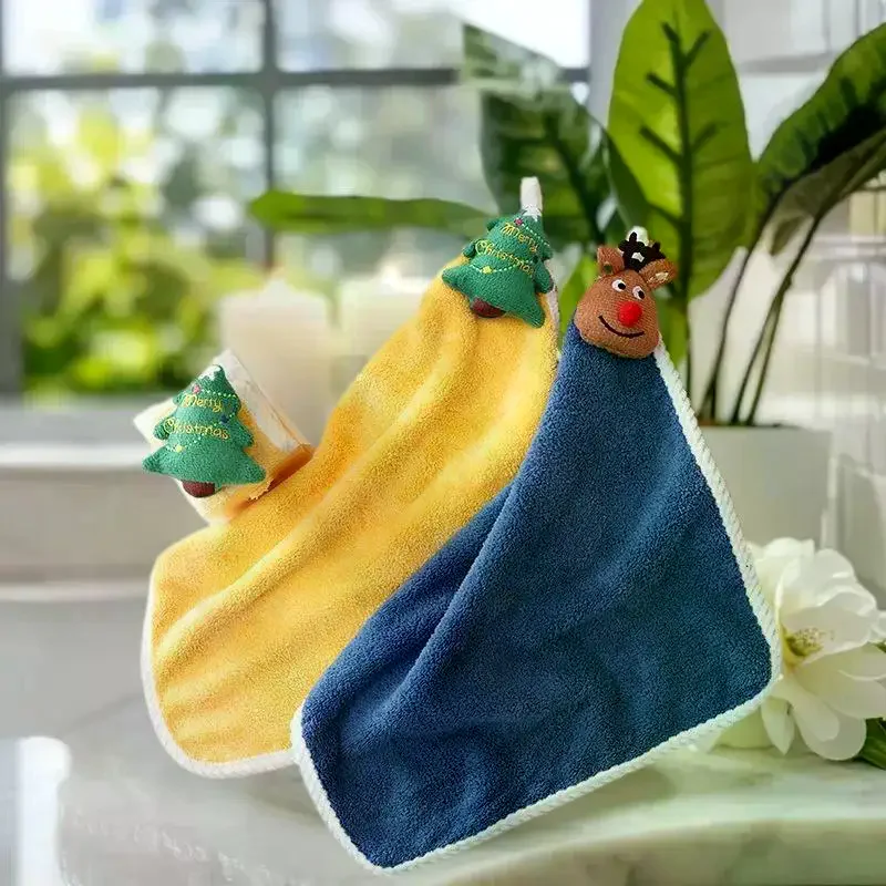 Asciugamano per bambini in stile natalizio Cartone animato Alce Pupazzo di neve Babbo Natale Albero di Natale Asciugamano in velluto Asciugamano appeso per il bagno Panno ad adsorbimento