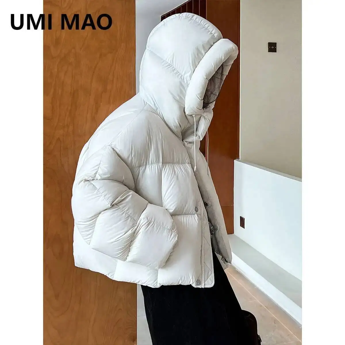 

UMI MAO 90, пальто на белом утином пуху, зимняя куртка, женская ультралегкая пушистая минимальная утолщенная теплая короткая пуховая куртка с капюшоном