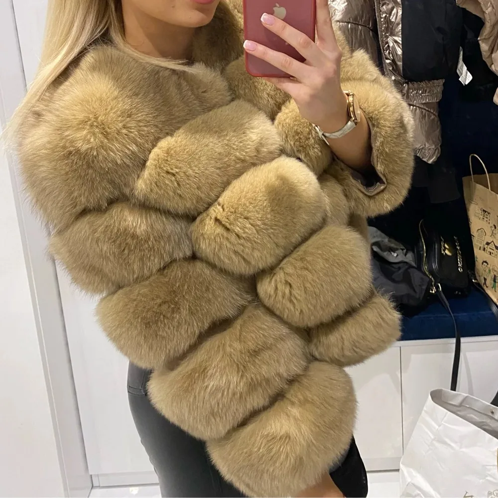 

Natural Fox Fur Jacket Warm Real Fox Fur Coat Winter Women Thick 2026 Natural Raccoon Fur Jacket Outerwear O-neck Luxury Female