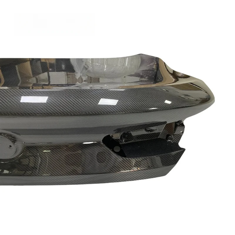 

OEM High Quality Dry Carbon Fiber Rear Trunk Lid for New for 8 Series M8 F92 F93 Lightweight Car Bumper